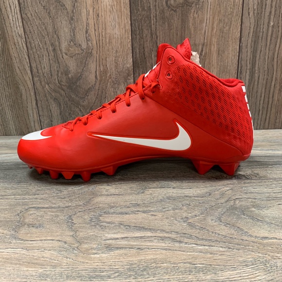 nike red football shoes